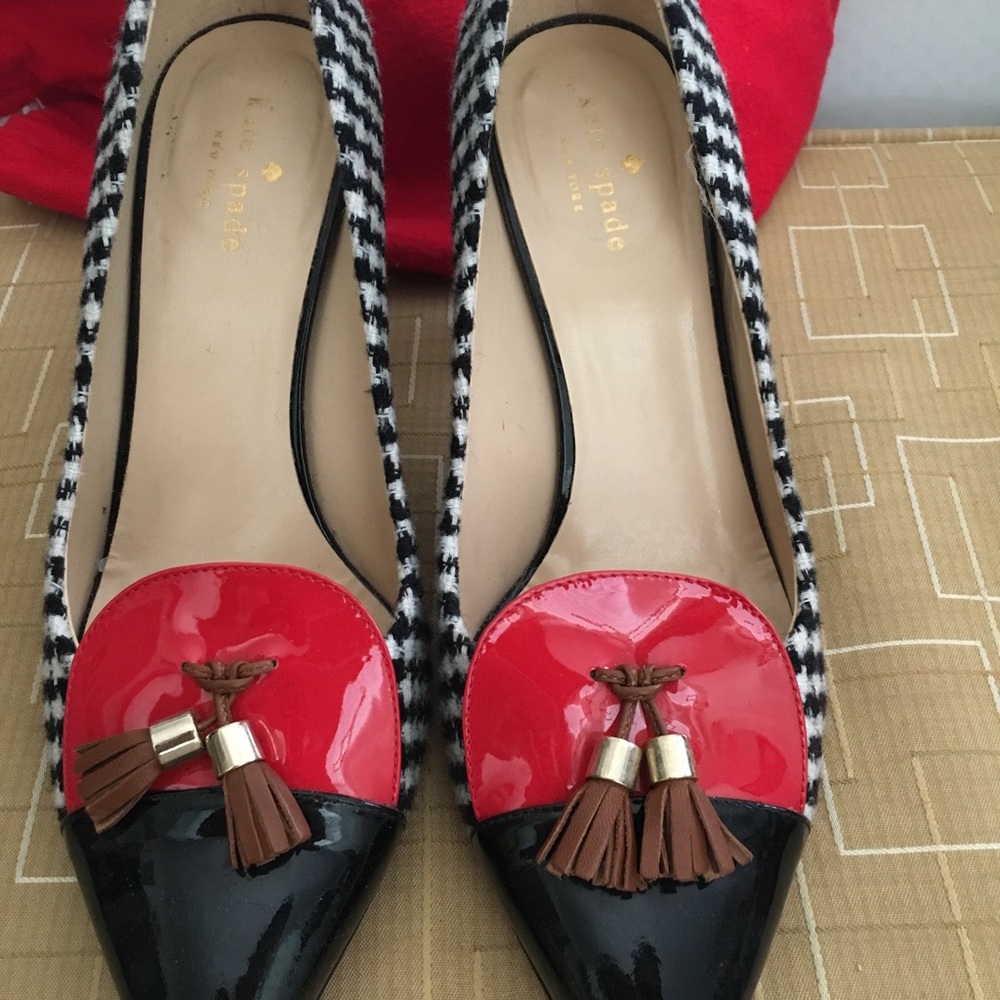 Kate Spade Stylish and Unique Pump 9-1/2 M